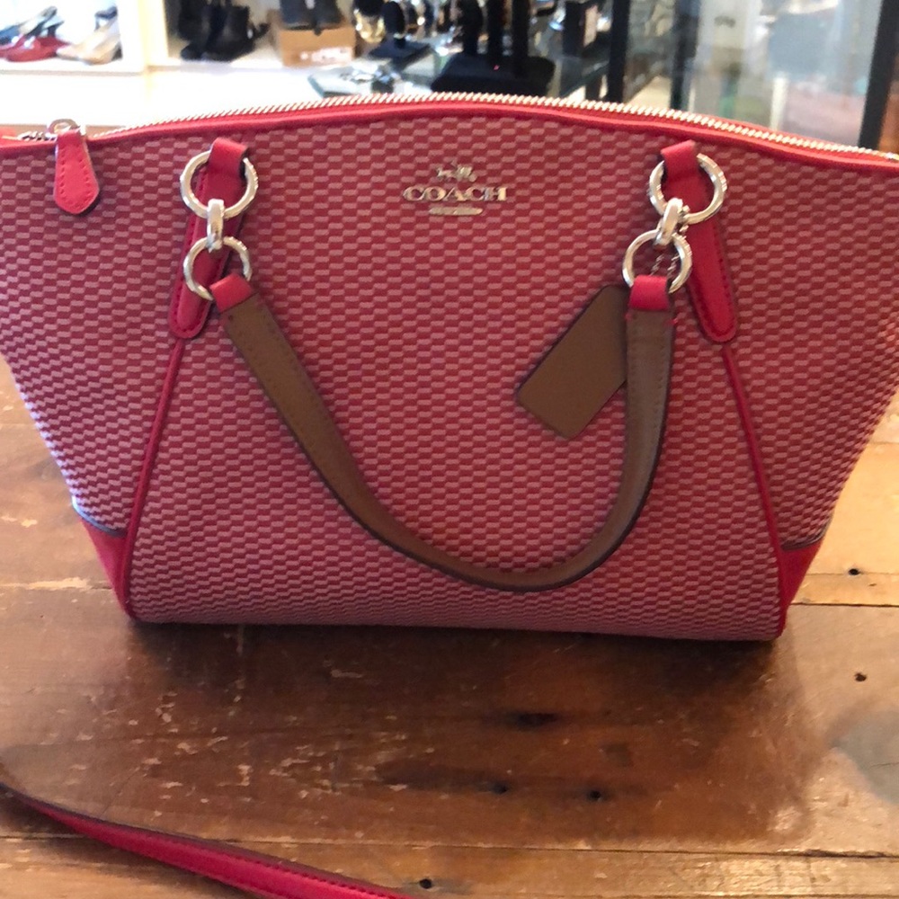 Coach Kelsey Satchel